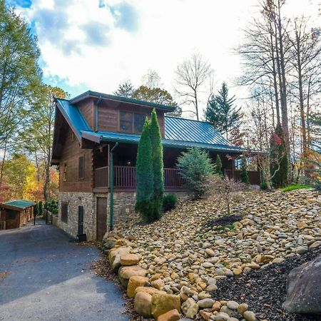 Pitter Patter Swimming Pool Ht Near D'Town Villa Гетлинбург Екстериор снимка